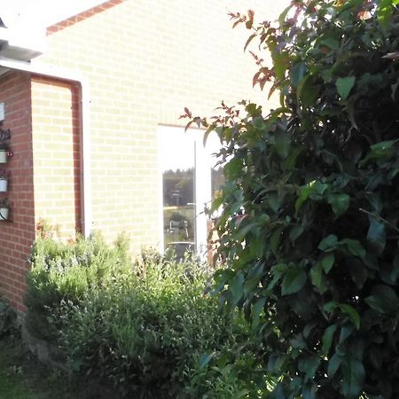 Bed and Breakfast La Lustinoise Exterior foto